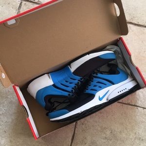 ✨NWT! Nike Air Presto Essential black/ photo blue